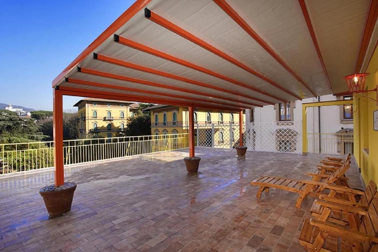 Attico Incerpi, Terrazza Sui Tetti Di Montecatini Terme 아파트 외부 사진